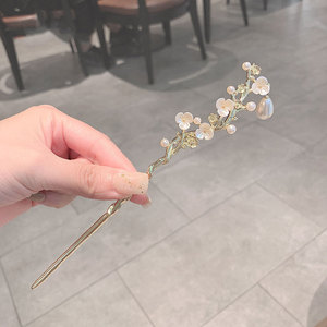 Pearl Plum Blossom Metal <strong>Hair</strong> <strong>Sticks</strong> Pan Hairpin <strong>Hanfu</strong> Shake High Headwear <strong>Hair</strong> Accessories - Product Image 2