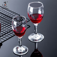 Verrerie élégante de haute qualité pour restaurant, gobelet à longue tige, verres à vin rouge pour mariage, lot de 6 verres à vin avec logo et jante dorée personnalisée