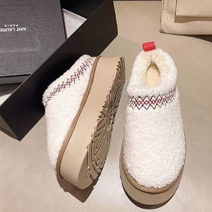 2023 hiver sans lacet neige bottes nouvelle tendance en gros fourrure diapositives doux chaud chaussures plate-forme <span class=keywords><strong>Tasman</strong></span> pantoufles pour femmes sur mesure - Product Image 5