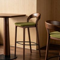 Chaise de bar moderne JP de luxe léger, avec dossier haut en acier inoxydable, réglable en hauteur et pivotante, pour salon et îlot de cuisine