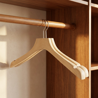 Percha de Madera Minimalista para Mujer, Gancho de Acero Inoxidable, Diseño Moderno, Alta Calidad, Duradera, Logotipo Personalizado para Uso en Tiendas de Ropa