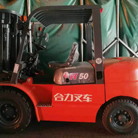 Chariot élévateur robuste avec moteur diesel fiable CPCD50, mât à trois étages, pneus pneumatiques, puissance stable, excellente capacité de franchissement pour les pentes