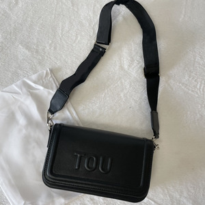 Bolso Bandolera con Solapa y Letras, Estilo Moderno, Color Sólido, para Mujer - Product Image 6