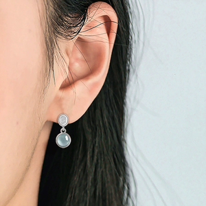 Boucles d'oreilles en perles d'eau bleue de jade naturel de qualité A, jade de qualité glace, incrustation en argent S925, boucles d'oreilles de style féminin - Product Image 5