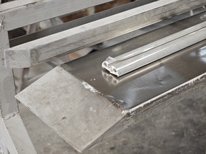 Phong cách hiện đại <span class=keywords><strong>9mm</strong></span> Nhôm trang trí góc <span class=keywords><strong>TRIM</strong></span> kim loại gạch Bảng điều chỉnh <span class=keywords><strong>TRIM</strong></span> - Product Image 4