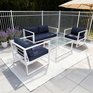 Conjunto de Muebles de Jardín Contemporáneos para 4 Personas, Estructura de Aluminio, Cojines, Mesa de Vidrio, Colores Personalizables para Patio, Balcón o Terraza - Product Image 1