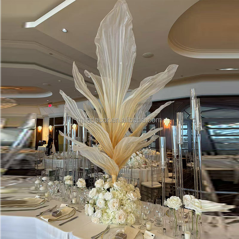 High Quality Large White Flower Ball