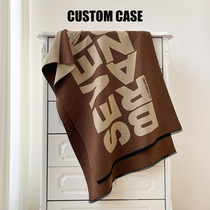 ผ้าคลุมไหล่สำหรับผู้หญิงผ้าแจ็คการ์ดเนื้อนุ่มสำหรับฤดูหนาวดีไซน์ผ้าพันคอตามสั่ง - Product Image 4