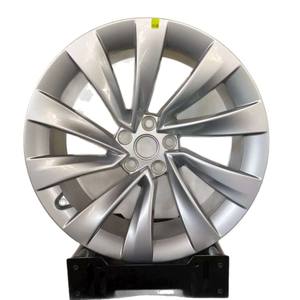 <span class=keywords><strong>Cerchi</strong></span> <span class=keywords><strong>in</strong></span> <span class=keywords><strong>Lega</strong></span> da 20 Pollici a 5 Fori Stile Originale per Tesla Model Y Refresh - Configurazione Standard/Alta - Product Image 4