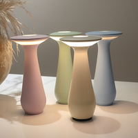 Lampe de bureau à charge sans fil avec vase décoratif Aura créatif, arrangement floral de table à manger, lumière d'ambiance de chevet