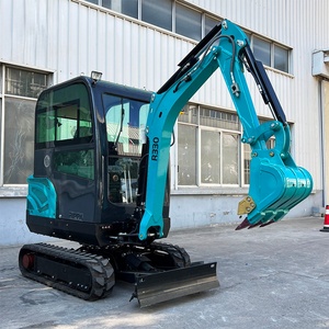 Miniexcavadora R330 con Profundidad de Excavación de 2.39m para Limpieza de Zanjas de Drenaje y Nivelación de Bordes de Carreteras - Product Image 1