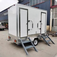 Toilette mobile portable, salle de bain mobile extérieure, toilette de camping avec toilette portable dans une remorque conteneur