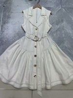 Robe midi décontractée rétro en denim uni sans manches, nouvelle collection automne/hiver 2025, vêtements pour femmes, col à revers, ceinture, bouton simple