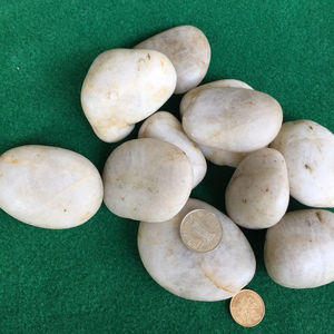 Landscape Decorative <strong>Cheap</strong> Yellow Pebble <strong>Cobblestone</strong> for Sale - Product Image 1