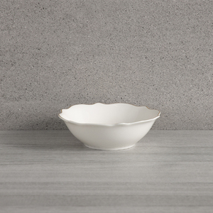 ชุดอาหารค่ำลายขอบหยักสีทอง ทำจากเซรามิกเนื้อ Bone China ดีไซน์หรูหรา สำหรับโรงแรม งานแต่งงาน ขายส่ง รับทำโลโก้ตามสั่ง - Product Image 4