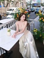 Robe de soirée longue évasée Nicecover, col halter, ornée de perles et de strass brillants, couleur champagne, idéale pour les banquets et mariages – Nouvelle collection très prisée