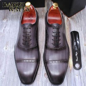 XuanWu A636 – Chaussures Richelieu classiques pour hommes, en cuir véritable fait main, style britannique, décontractées et habillées, à bout fermé, isolantes et massantes - Product Image 2