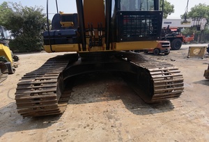 รถขุด CAT320D2 มือสองคุณภาพดีเยี่ยม เครื่องจักรก่อสร้าง รถขุดตีนตะขาบ 20 ตัน มือสองสำหรับขาย - Product Image 4