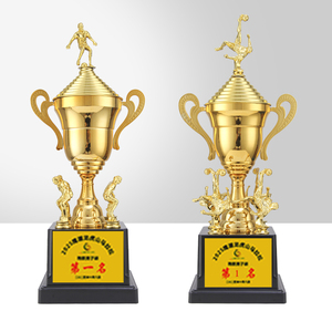 JZ 2026 Fabrication en usine, trophée en plastique compétitif avec figurines interchangeables pour football/basketball - Product Image 5