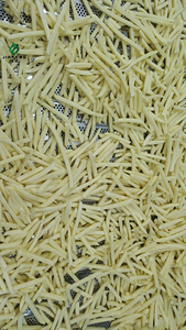 <span class=keywords><strong>Papas</strong></span> <span class=keywords><strong>fritas</strong></span> prefritas congeladas IQF con 6x6 7x7 9x9mm 12mm fabrica <span class=keywords><strong>precio</strong></span> al por mayor - Product Image 5
