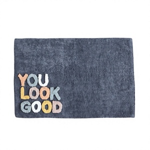 Venta al por mayor de lujo a la moda Te ves bien alfombrillas de baño de secado rápido de algodón de diseño con técnicas hechas a máquina para baños por ITHL - Product Image 1