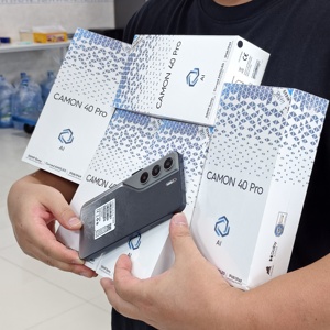Camon 40 Pro ขายดี 16GB +1TB หน้าจอใหญ่ 7.3 นิ้ว, 10 คอร์, แบตเตอรี่ขนาดใหญ่ 8000mAh, 5G Android, ความบันเทิง, เล่นเกม - Product Image 6