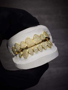 Grillz de Plata 925 de Alta Gama con Moissanita y Diamantes VVS, Moldeado a Medida, Joyería Dental Hip Hop Iced Out, Brillo Intenso, Venta al por Mayor - Product Image 5