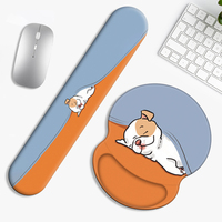 Tapis de souris ergonomique en gel de silicone PU Offre Spéciale personnalisé avec repose-poignet Tapis de souris en tissu de conception de dessin animé mignon avec support de poignet