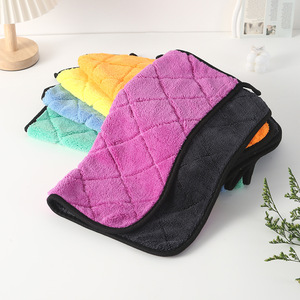 Serviette de lavage de voiture 40x40 cm, double face, épaisse, absorbante, sans peluches, en microfibre corail pour le nettoyage des véhicules - Product Image 5