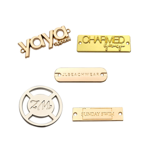 Commercio all'ingrosso inciso logo del marchio <span class=keywords><strong>di</strong></span> abbigliamento personalizzato etichette in metallo Tag per costumi da bagno scarpe <span class=keywords><strong>di</strong></span> biancheria intima - Product Image 3