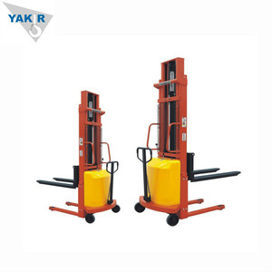 Small Self-Load Lifting <strong>Stacker</strong> Portable <strong>1.5T</strong> 1600MM Mini Semi-Electric Forklift Hand <strong>Manual</strong> Lifting Forklift From China - Product Image 6