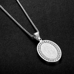 Collier pendentif <span class=keywords><strong>Notre</strong></span>-<span class=keywords><strong>Dame</strong></span> de Guadalupe pour femmes, Vierge Marie, religieux, anti-ternissement, plaqué or 18 carats, acier inoxydable, bijoux pour hommes - Product Image 3