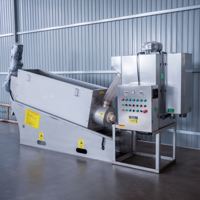 High-efficiency Screw Press for Dairy Effluent Sludge Dewatering and Drying with Polymer Dosing
