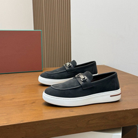 Mocassins en daim pour hommes de style designer de haute qualité, chaussures décontractées à plateforme, boucle en métal, cuir souple, patchwork, semelle en caoutchouc