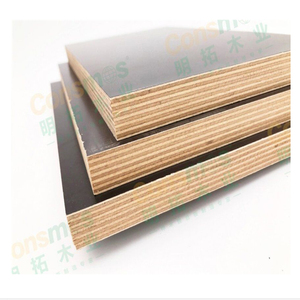 Contreplaqué filmé de haute qualité Consmos 7 étoiles, 18 mm, coffrage en béton, polywood pour la construction - Product Image 1