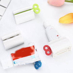 Manual ABS <b>Toothpaste</b> Squeeze Artifact Squeezer Clip-on Multifunction Non-Folding Rack Household Bathroom Supplies - Product Image 4