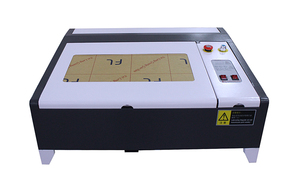 Macchina per Incisione/Taglio Laser CO2 Julong 4040 60W/40W Raffreddata ad Acqua Automatica Alta <span class=keywords><strong>Sicurezza</strong></span> Risparmio Energetico Spessore Regolabile 1 - Product Image 5