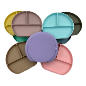 Platos de Silicona para Bebés, Plato con Succión, Vajilla Infantil, Plato para Niños, Plato de Alimentación con Dibujos Animados, Plato de Silicona con Compartimentos - Product Image 1