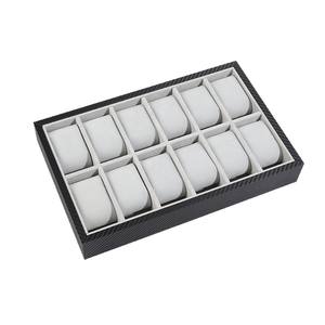 ساعة نانمو مربعة ذهبية مع أكشاك مجوهرات راقية - Product Image 5