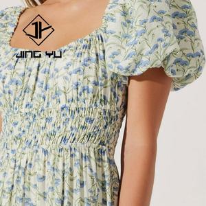 Vestido de Playa de Diseño de Fábrica, Mangas Abullonadas, Cuello Cuadrado Plisado, Vestido Floral, Vestido Maxi de Rayón Voile 100% Personalizado - Product Image 6