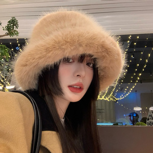 หมวกขนมิงค์เทียมสีกากี สำหรับฤดูใบไม้ร่วงและฤดูหนาว ปิดหู อุ่นสบาย ทรงชาวประมง ช่วยให้ใบหน้าดูเรียว หมวกทรงเล่ยเฟิงสำหรับผู้หญิง - Product Image 3