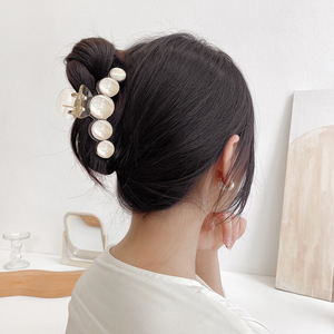 Élégante <span class=keywords><strong>pince</strong></span> à <span class=keywords><strong>cheveux</strong></span> en <span class=keywords><strong>nacre</strong></span>, <span class=keywords><strong>pince</strong></span> à <span class=keywords><strong>cheveux</strong></span> brillante pour filles, grande <span class=keywords><strong>pince</strong></span> à <span class=keywords><strong>cheveux</strong></span> en forme de requin, <span class=keywords><strong>pince</strong></span> à <span class=keywords><strong>cheveux</strong></span> en acrylique champagne pour femmes - Product Image 2