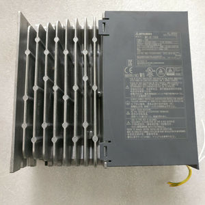 三菱サーボアンプCNC旋盤製品MR-JE-100A