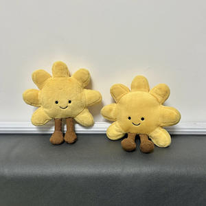 批发可爱柔软小太阳毛绒钥匙扣-女孩可爱娃娃背包装饰 - Product Image 4