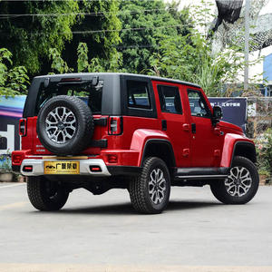 BAIC BJ40 d'<span class=keywords><strong>occasion</strong></span> 2017, conduite à gauche, <span class=keywords><strong>SUV</strong></span>, essence, transmission <span class=keywords><strong>automatique</strong></span> - Product Image 5