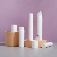 Flacon roll-on cosmétique rond en plastique de 10 ml avec surface givrée, flacon PP vide pour crème pour les yeux et huile essentielle