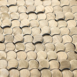 Mini mosaïques en aluminium 3D dorées en forme de coquille Saint-Jacques pour la décoration intérieure - Product Image 3