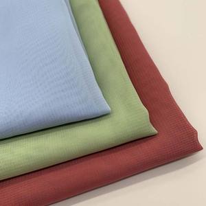 Tissu d'été en tulle 120D tissu <span class=keywords><strong>georgette</strong></span> en mousseline de soie tissu d'habillement doublure en mousseline de soie pour robe - Product Image 4