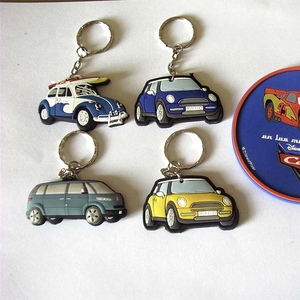 Chất Lượng Cao Mềm PVC Tự Làm Biểu Tượng Tùy Chỉnh Carabiners Móc Khóa Nhà Máy Sản Xuất Các Mặt Hàng Khuyến Mại Cho Cá Nhân Chìa Khóa Xe - Product Image 5