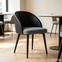 Chaise de salle à manger minimaliste nordique avec coussin en tissu, pieds en métal, chaise d'appoint de luxe